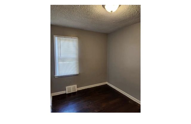 18111 Mitchell Street, Detroit, MI 48234