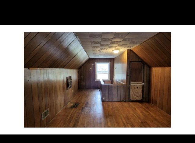 18111 Mitchell Street, Detroit, MI 48234