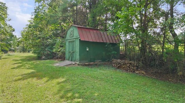 3540 fraternity church Road, Winston-salem, NC 27127