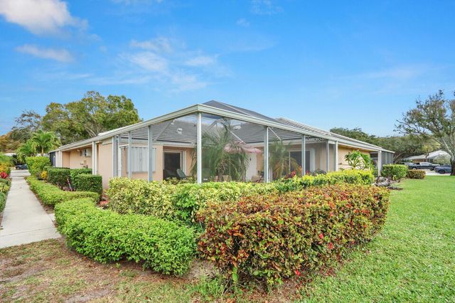 1904 APPLETON Court, Palm Beach Gardens, FL 33403