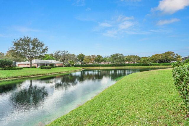 1904 APPLETON Court, Palm Beach Gardens, FL 33403