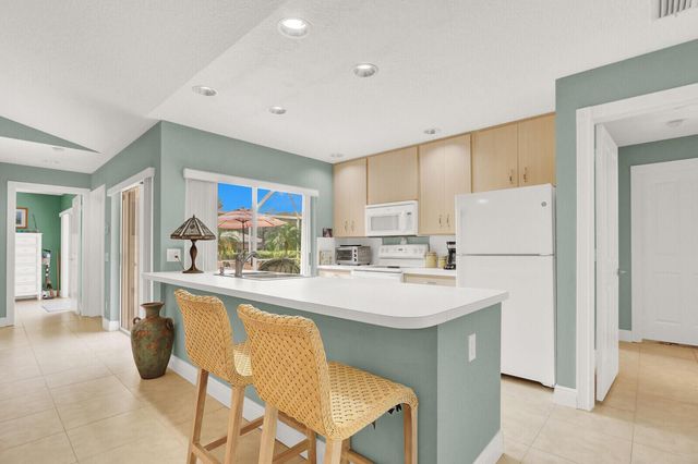 1904 APPLETON Court, Palm Beach Gardens, FL 33403