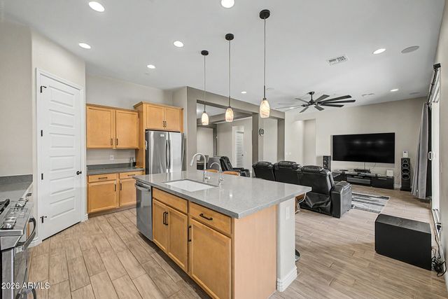 21128 W CAMBRIDGE Avenue, Buckeye, AZ 85396