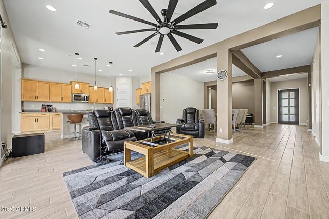 21128 W CAMBRIDGE Avenue, Buckeye, AZ 85396