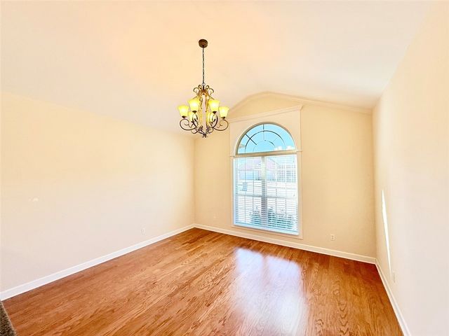 104 Angelfish Avenue, Russellville, AR 72802