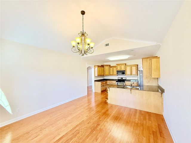 104 Angelfish Avenue, Russellville, AR 72802