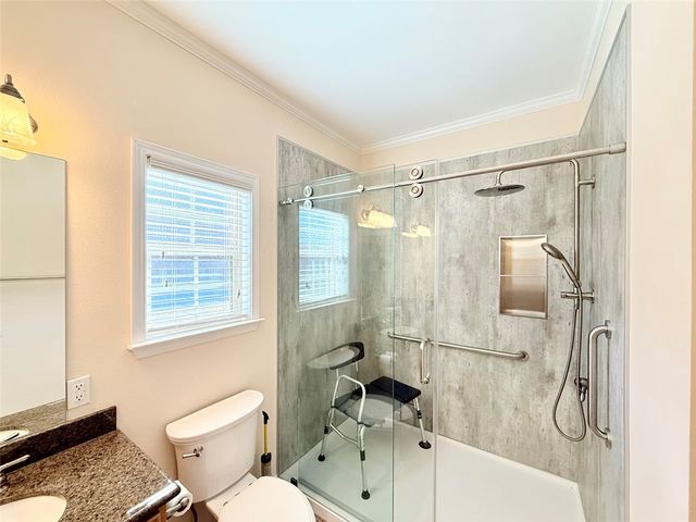 104 Angelfish Avenue, Russellville, AR 72802