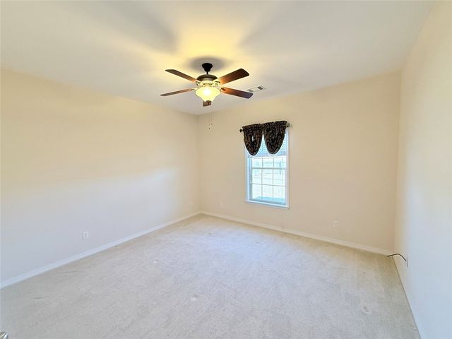 104 Angelfish Avenue, Russellville, AR 72802