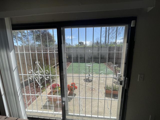 2264 Piccardo Cir, Stockton, CA 95207