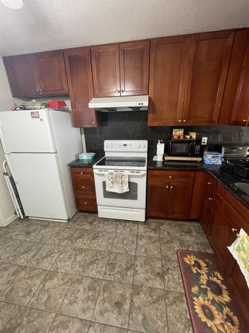 2264 Piccardo Cir, Stockton, CA 95207