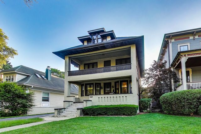 3850 N Kildare Avenue, Chicago, IL 60641