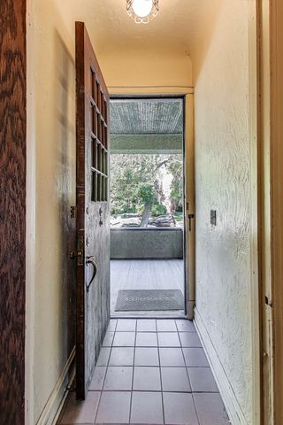 3850 N Kildare Avenue, Chicago, IL 60641