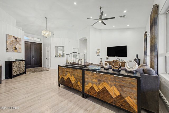 17237 N 52ND Street, Scottsdale, AZ 85254