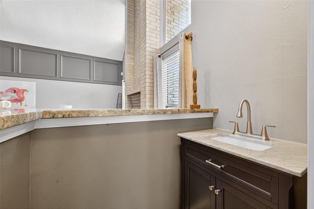 5310 Holly View Drive, Houston, TX 77091