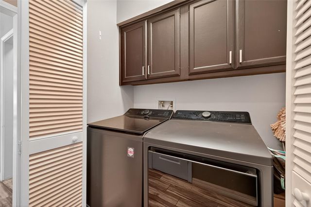 5310 Holly View Drive, Houston, TX 77091