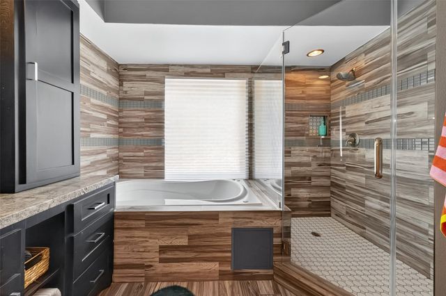 5310 Holly View Drive, Houston, TX 77091