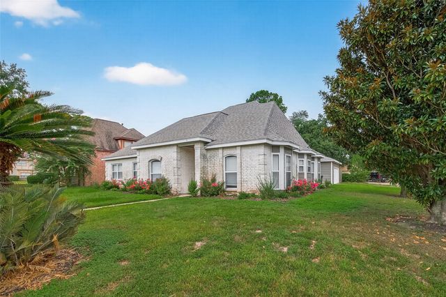 5310 Holly View Drive, Houston, TX 77091