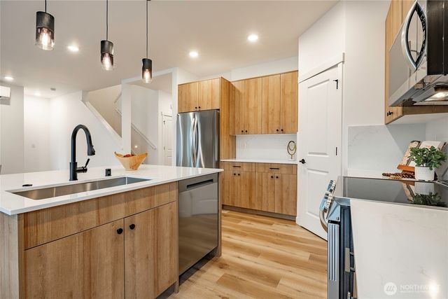 2999 Cedar View Way, Blaine, WA 98230