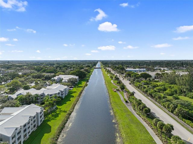 2871 N Oakland Forest Dr 210, Oakland Park, FL 33309