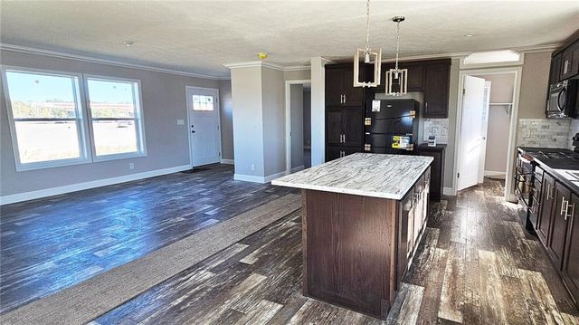 408 S Pine Street, Arma, KS 66712