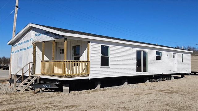 408 S Pine Street, Arma, KS 66712
