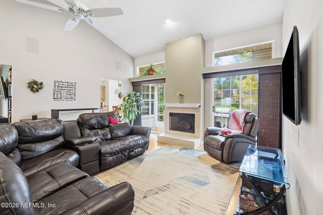 11405 BEECHER Circle W, Jacksonville, FL 32223