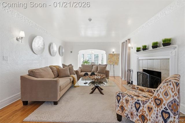 16834 Muirland Street, Detroit, MI 48221