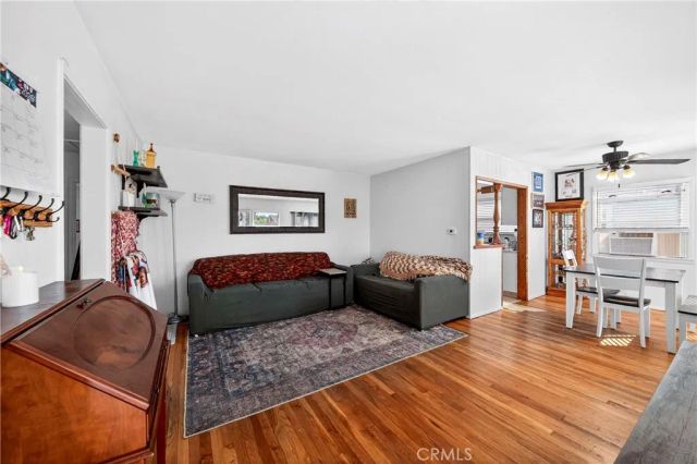 6137 Greenmeadow, Lakewood, CA 90713