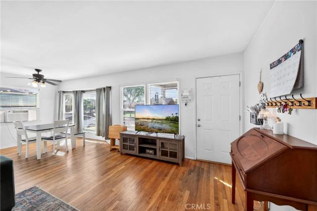 6137 Greenmeadow, Lakewood, CA 90713