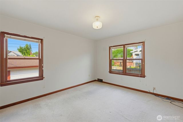 1015 N Sheridan Avenue, Tacoma, WA 98403