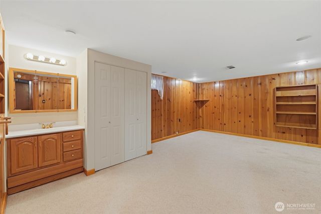 1015 N Sheridan Avenue, Tacoma, WA 98403