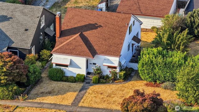 1015 N Sheridan Avenue, Tacoma, WA 98403