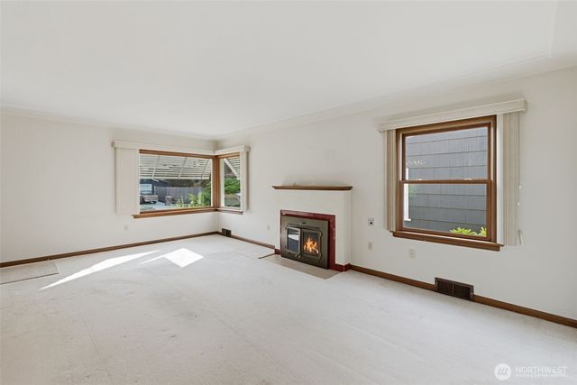 1015 N Sheridan Avenue, Tacoma, WA 98403