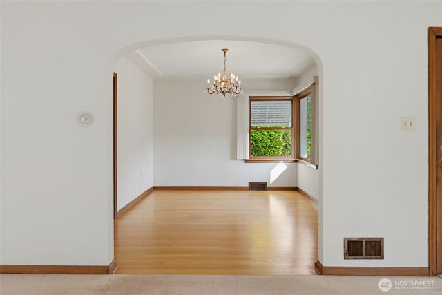 1015 N Sheridan Avenue, Tacoma, WA 98403