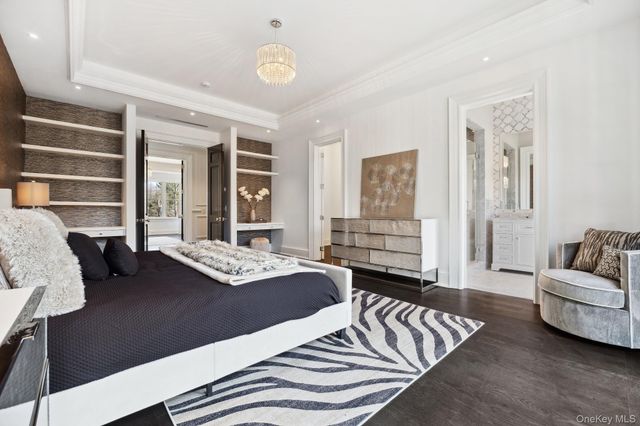 24 Landview Drive, Dix Hills, NY 11746