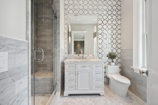 24 Landview Drive, Dix Hills, NY 11746