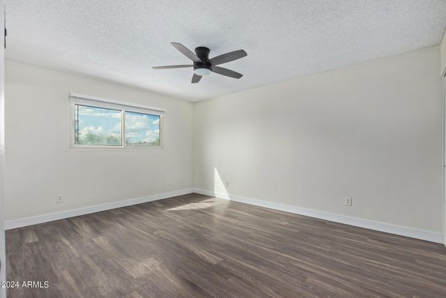 4414 S NEWBERRY Road, Tempe, AZ 85282