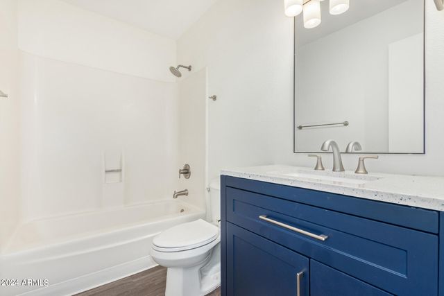 4414 S NEWBERRY Road, Tempe, AZ 85282