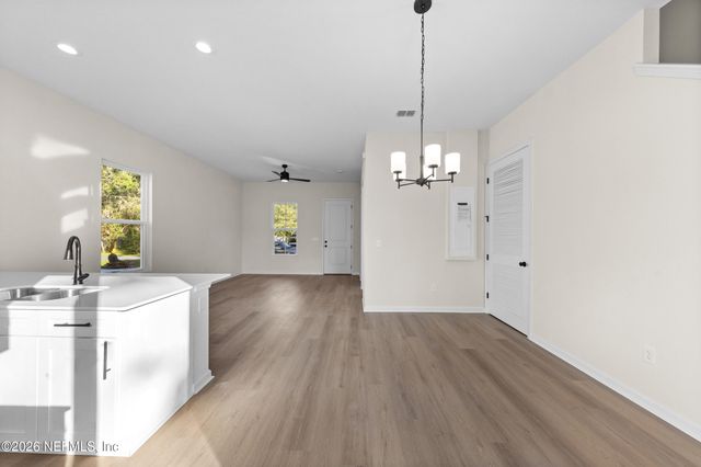 5460 MISSOURI Avenue, Jacksonville, FL 32254