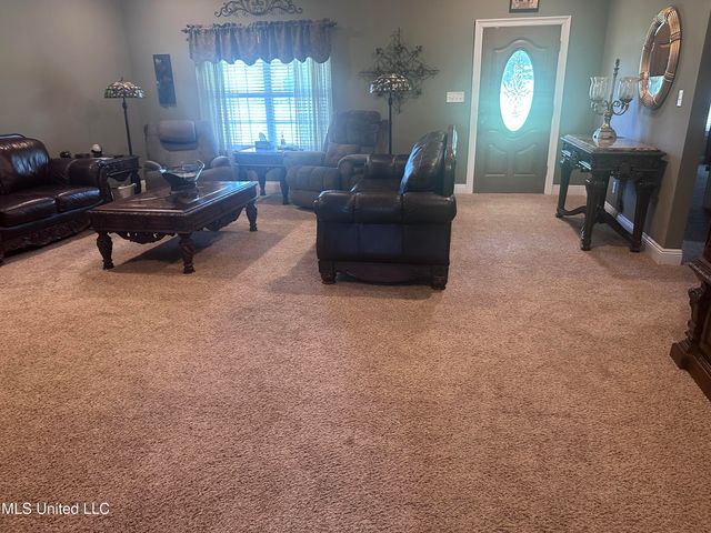 8101 Pecan Ridge Drive, Moss Point, MS 39562