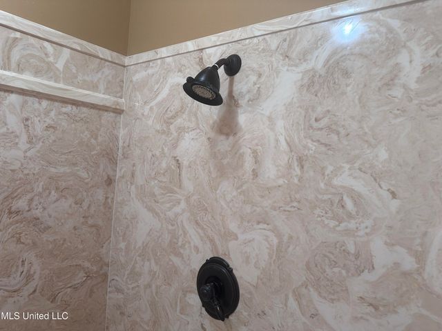 8101 Pecan Ridge Drive, Moss Point, MS 39562