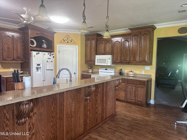 8101 Pecan Ridge Drive, Moss Point, MS 39562