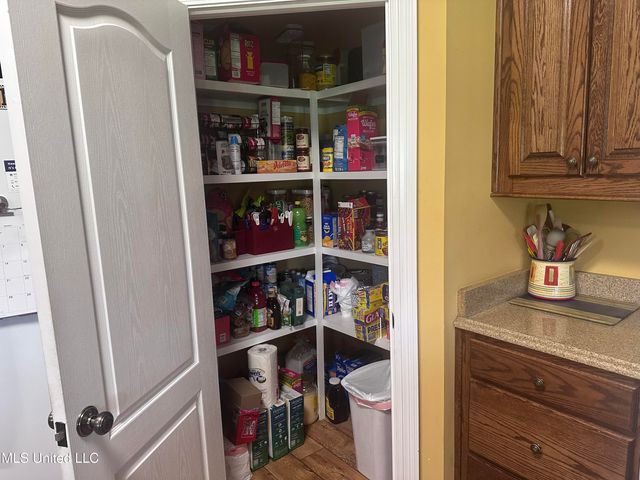 8101 Pecan Ridge Drive, Moss Point, MS 39562