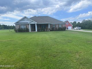 8101 Pecan Ridge Drive, Moss Point, MS 39562