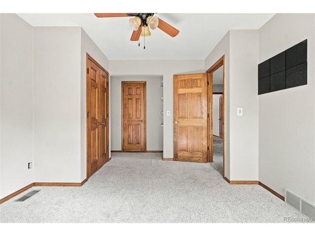 1004 E 5th Ave, Longmont, CO 80504