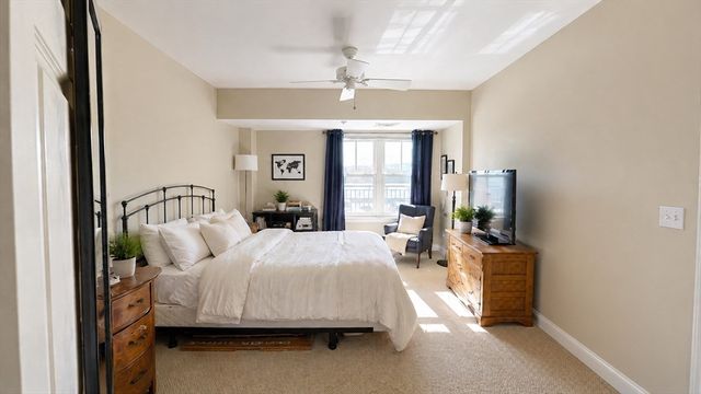 10 Seaport Dr 2217, Quincy, MA 02171