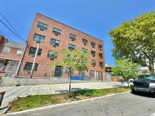 3573 Laconia Avenue, Bronx, NY 10469