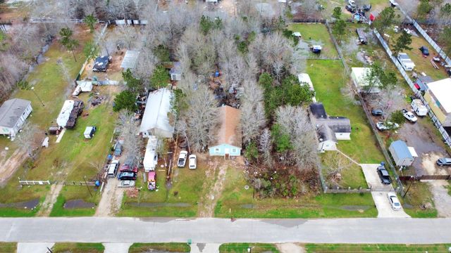 1040 County Road 5007, Cleveland, TX 77327