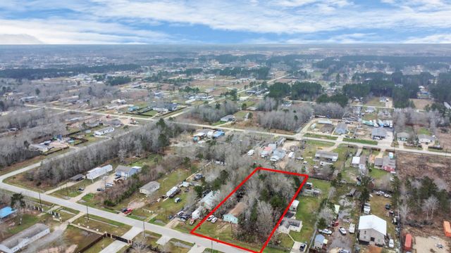 1040 County Road 5007, Cleveland, TX 77327