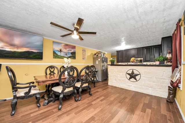 1040 County Road 5007, Cleveland, TX 77327